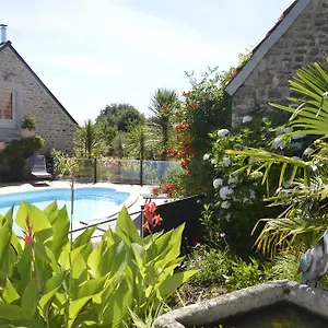 La Ferme De Kerraoul Bed & Breakfast